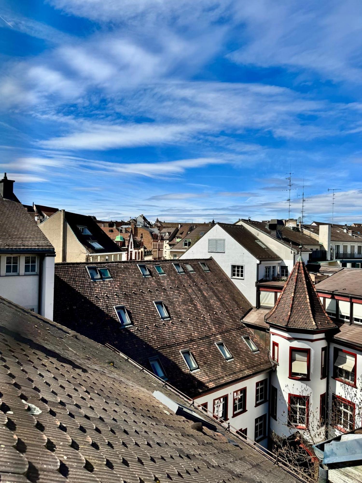 City Center Rooftop Balcony-Studio At Town Hall Basel Exterior photo